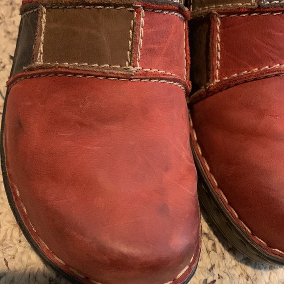 Leather Clogs - Picture 5 of 6